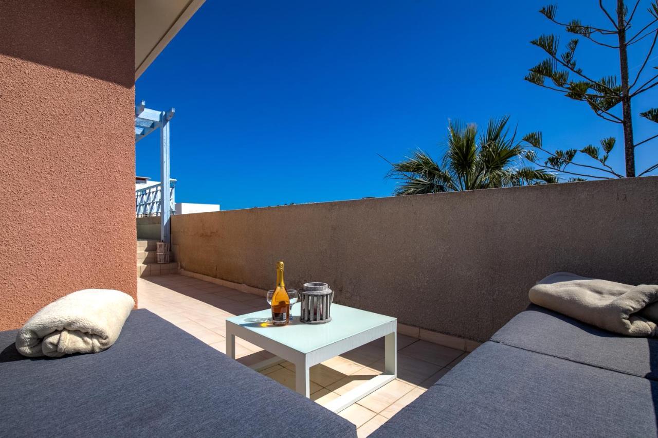 Villa Antonia's Palace Rooftop Jacuzzi Stunning View *