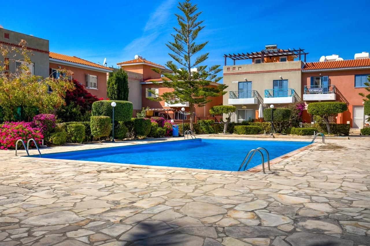 Antonia's Palace Rooftop Jacuzzi Stunning View * Pafos